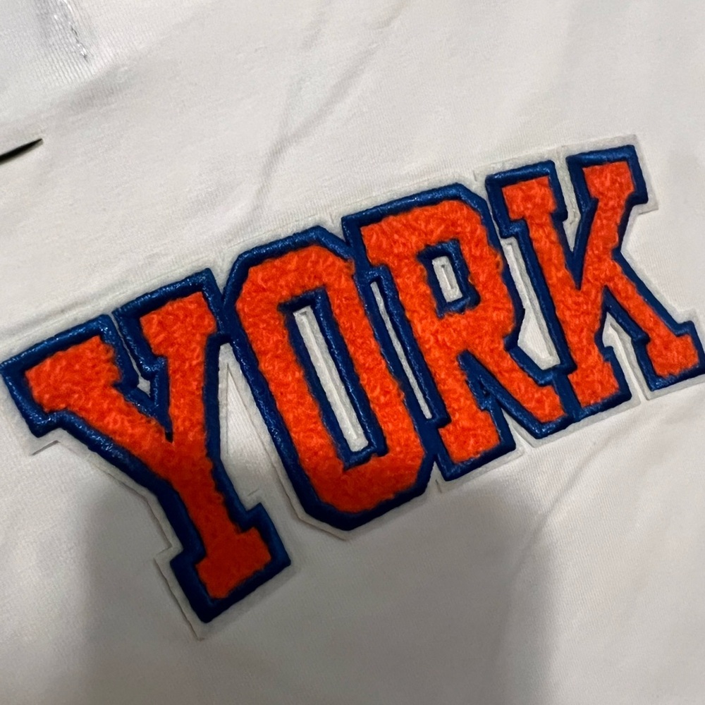 🆕NBA New York Knicks Crop Top - Picture 9 of 9